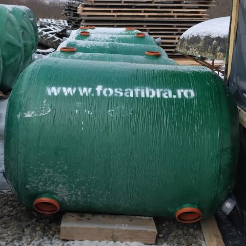 Fosă septică din fibră de sticlă – 2000 litri